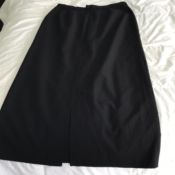 (Kit 2B) Long Skirt - Picture 2 of 3
